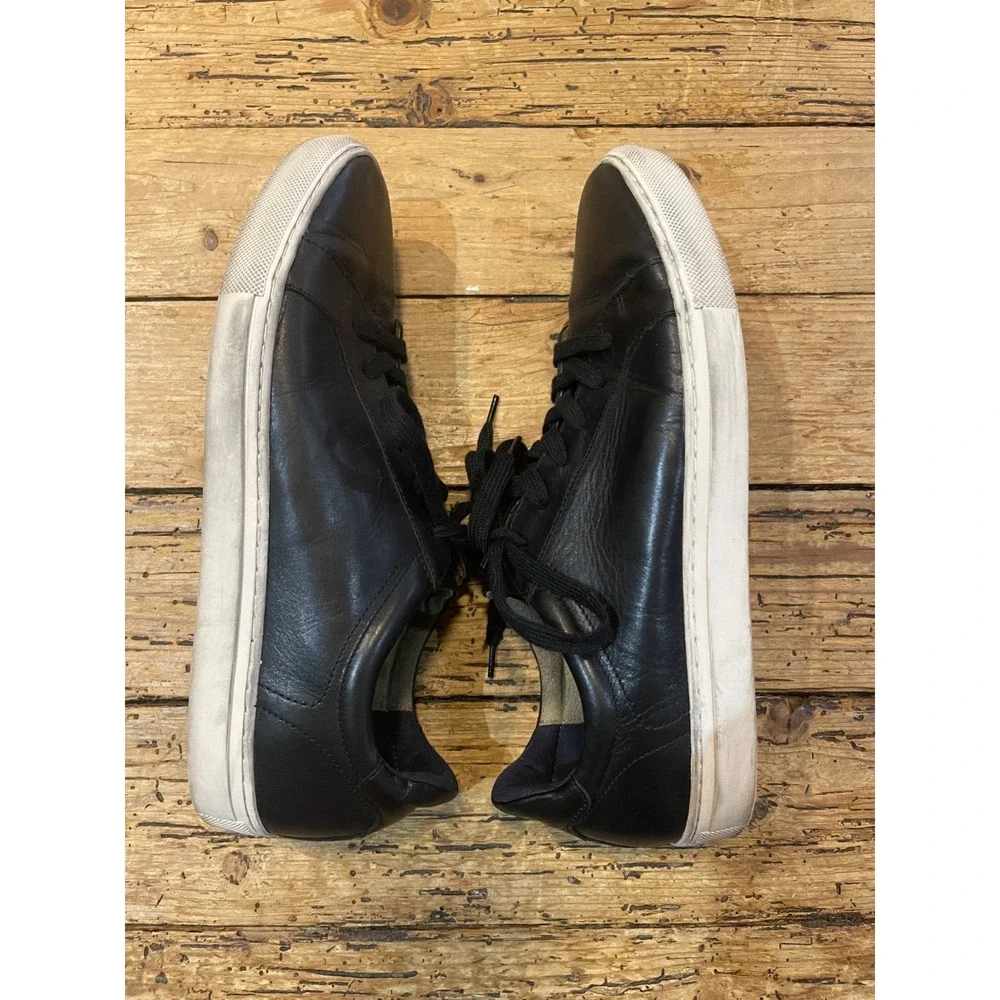 Banana Republic Men's size 11 Black Faux Leather Fashion Shoes